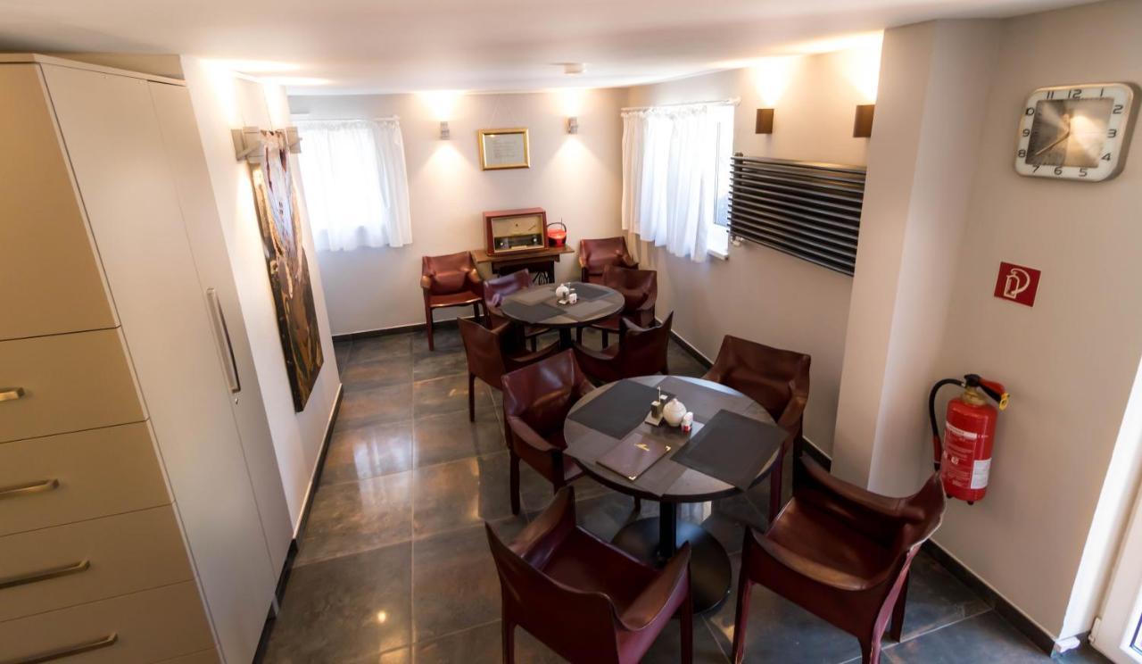 Bnb Comfort Guesthouse Olten - Lostorf Exterior foto